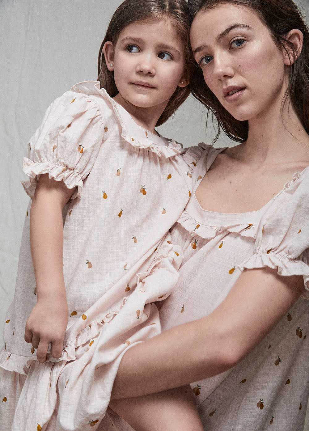 The new society pears DRESS 6Y