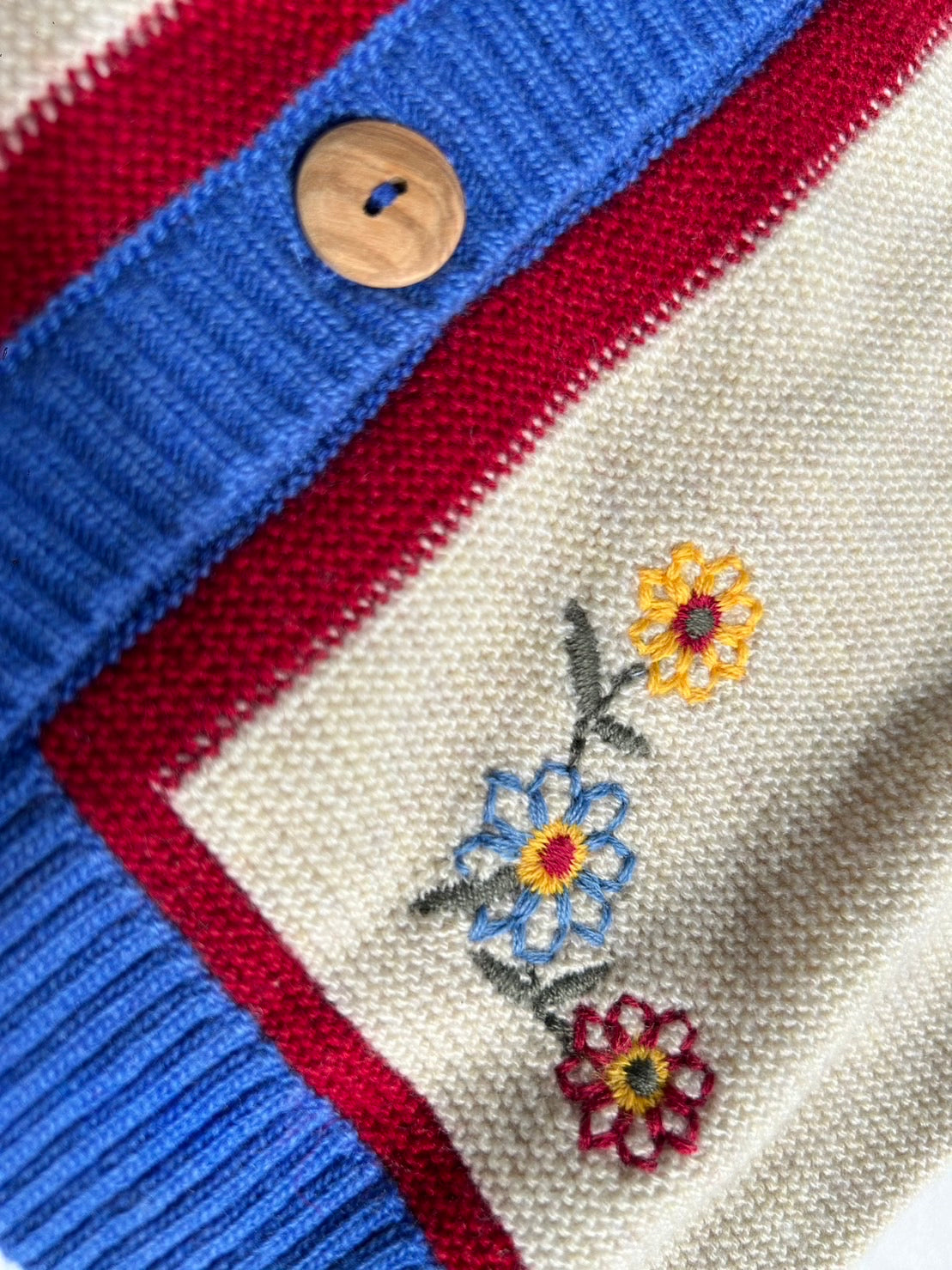 IVORY embroidered jacket