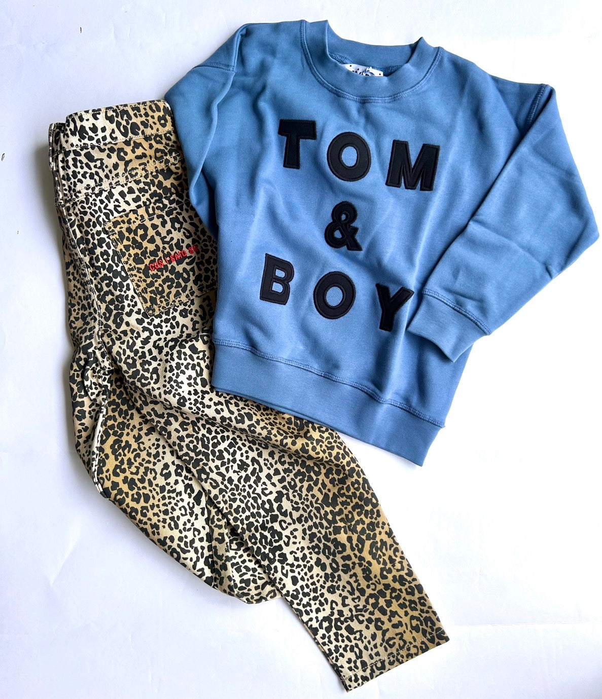 TOM & BOY BLUE EMBROIDERED SWEATSHIRT