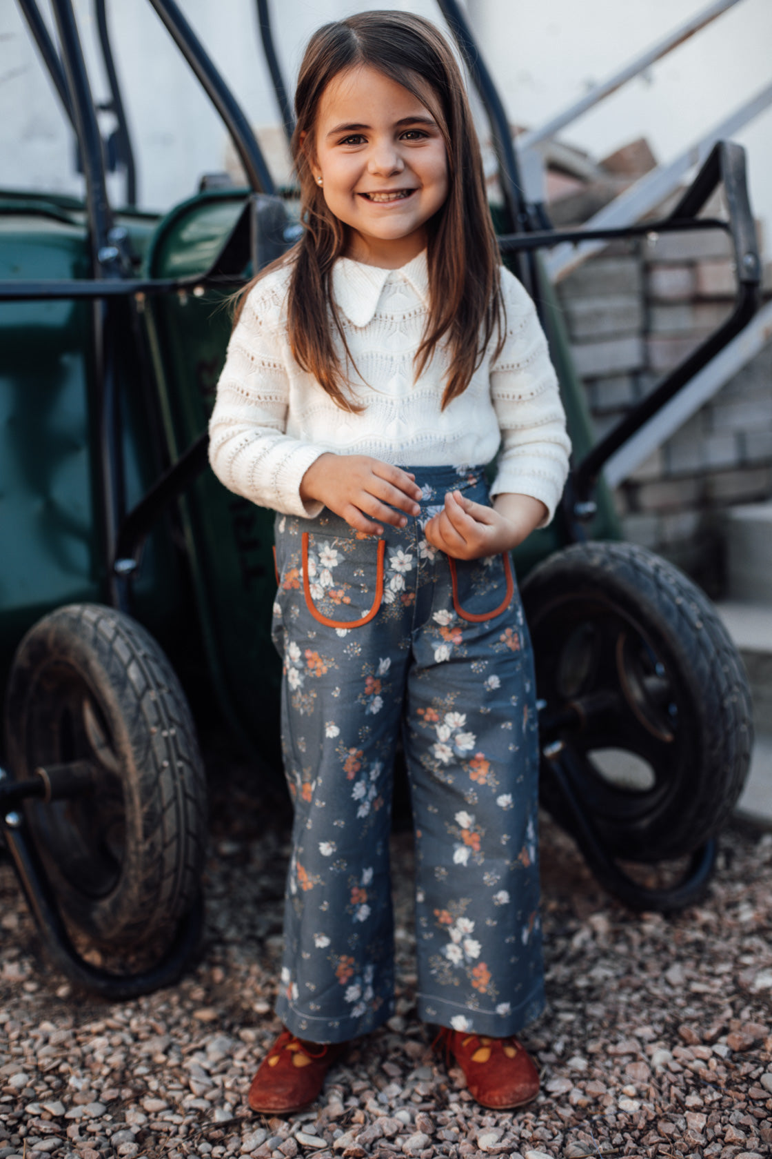 LABRANZA bell bottom pants 6Y
